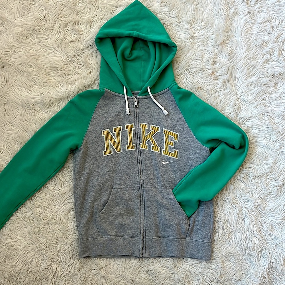 Nike zip up zoodie